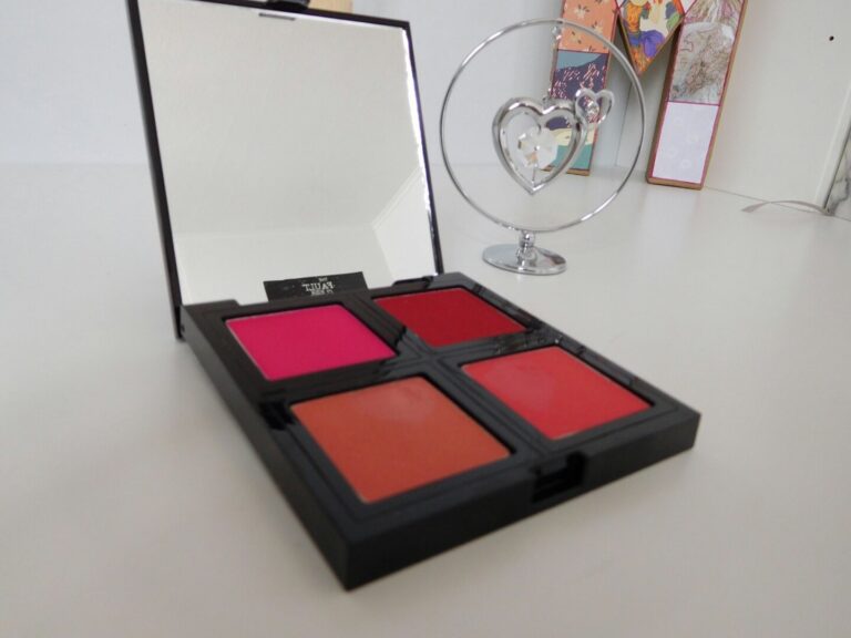 the body shop make up review feature image lip palette