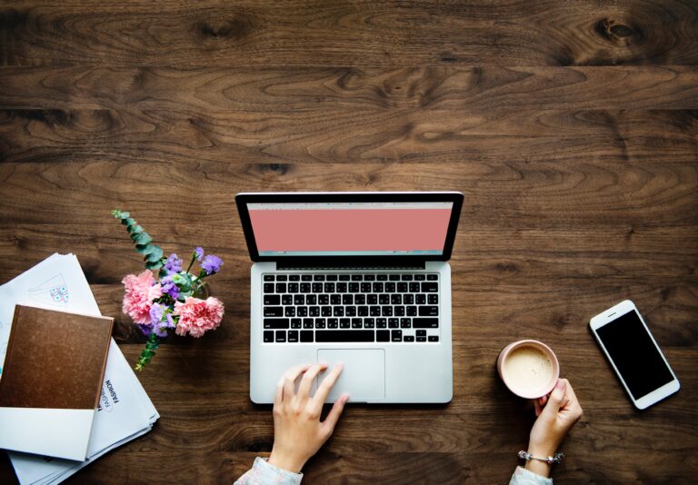 why people won't read your blog laptop flatlay feature image
