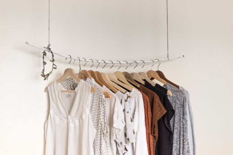 How to Easily Find Sustainable Fashion Online