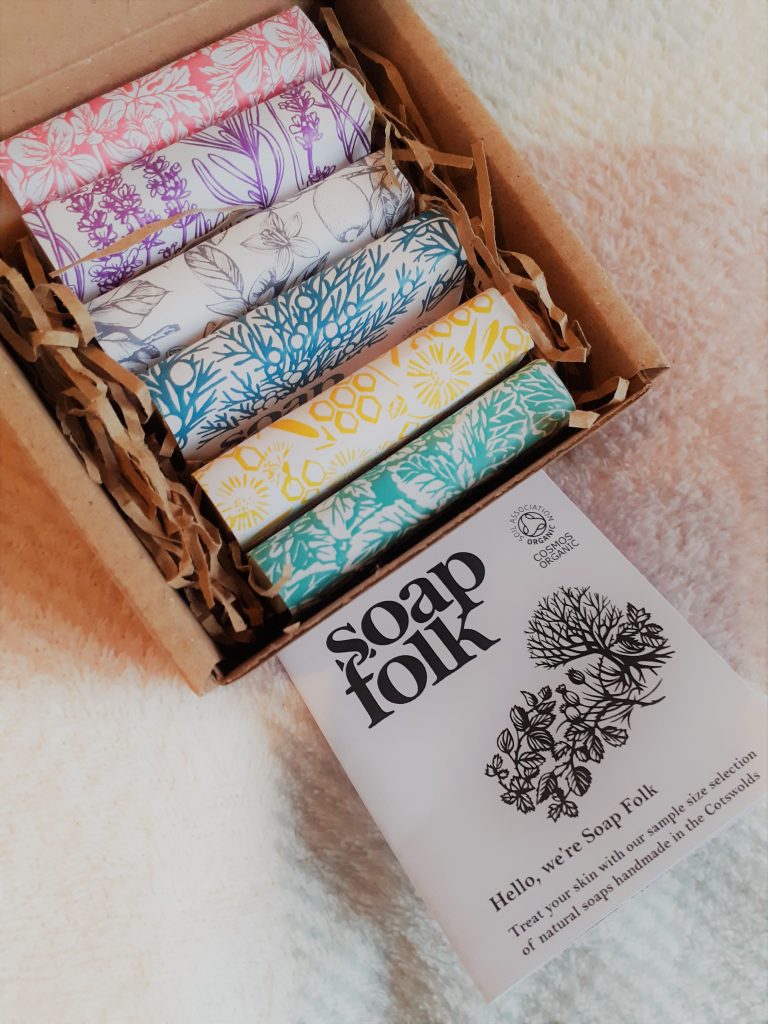 eco-friendly christmas gift guide soap folk mini soap set for travel