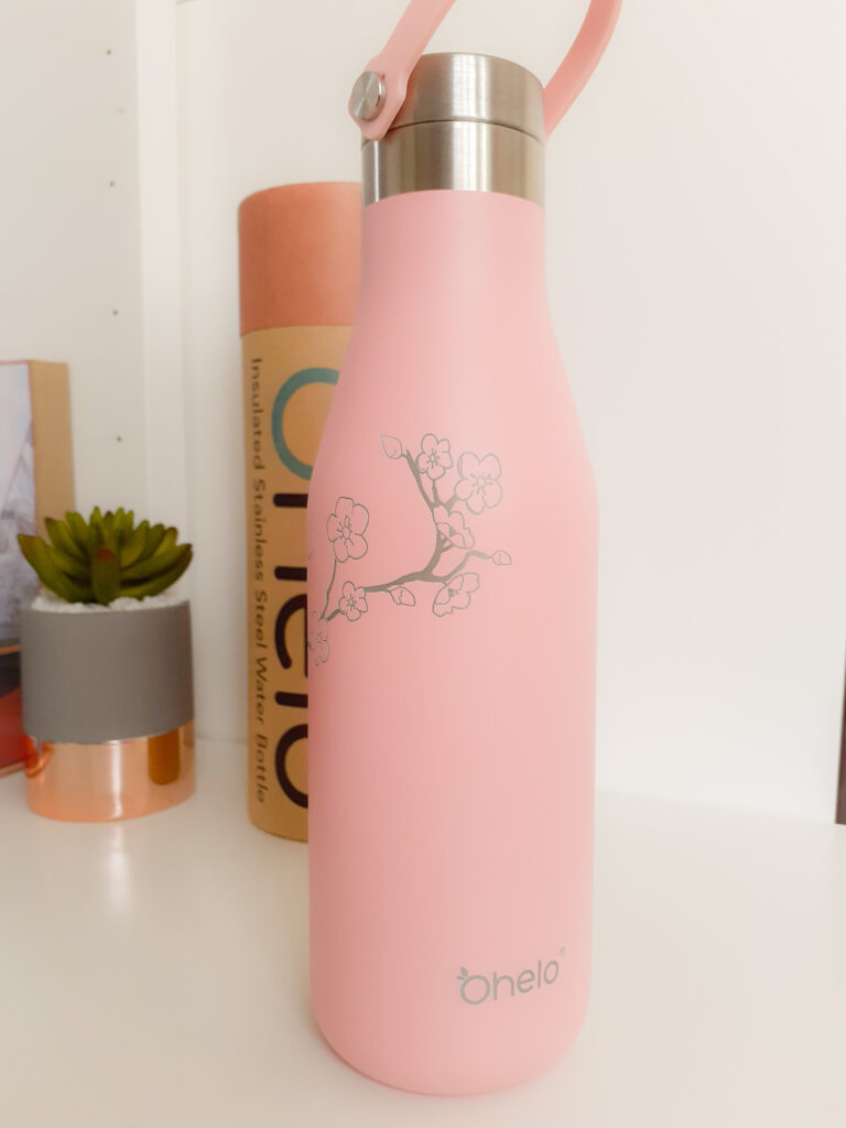 ohelo resuable water bottle packaging